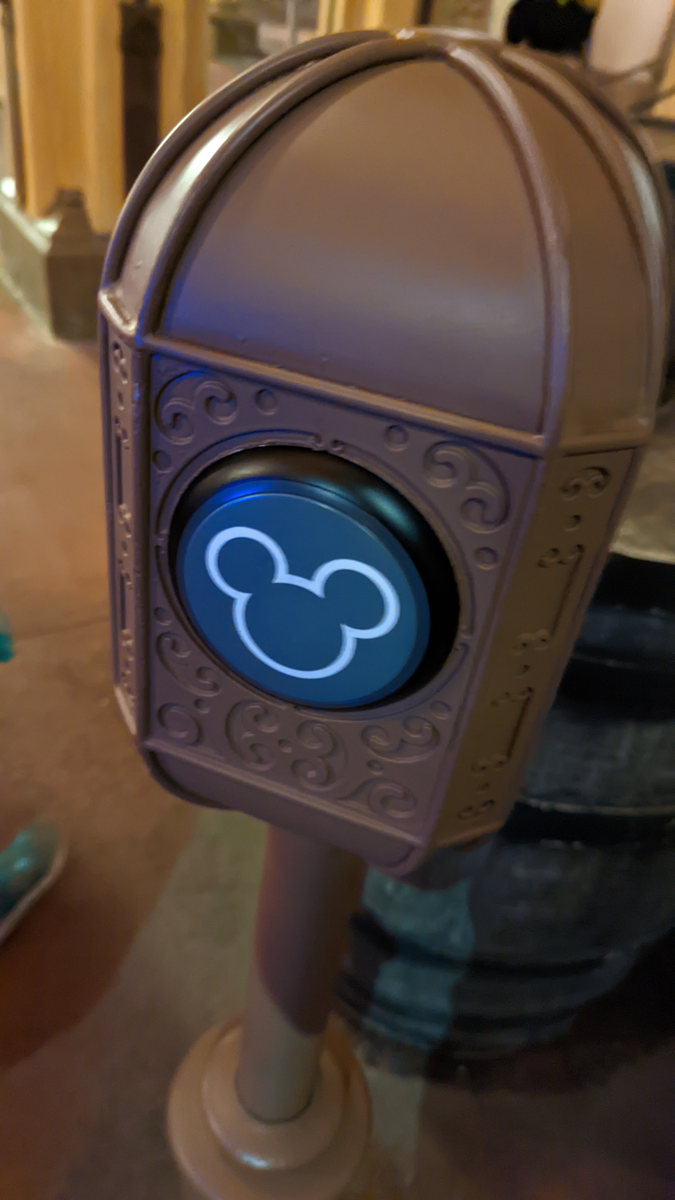 Park Hopping & Lightning Lane at Disney World in One Day Is it Doable?