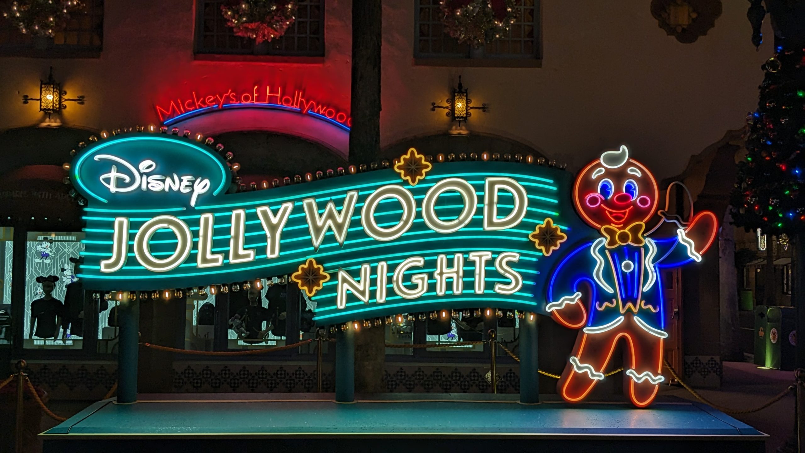 Jollywood Nights back! Disney Celebrates Halfway to the Holidays 2024!